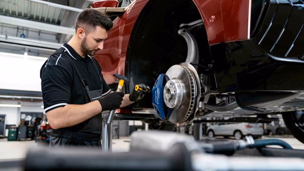 Does Dan short have a Fantomworks YouTube channel?