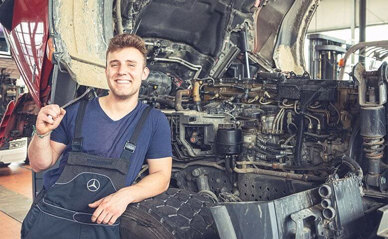Was macht ein LKW-Mechaniker?