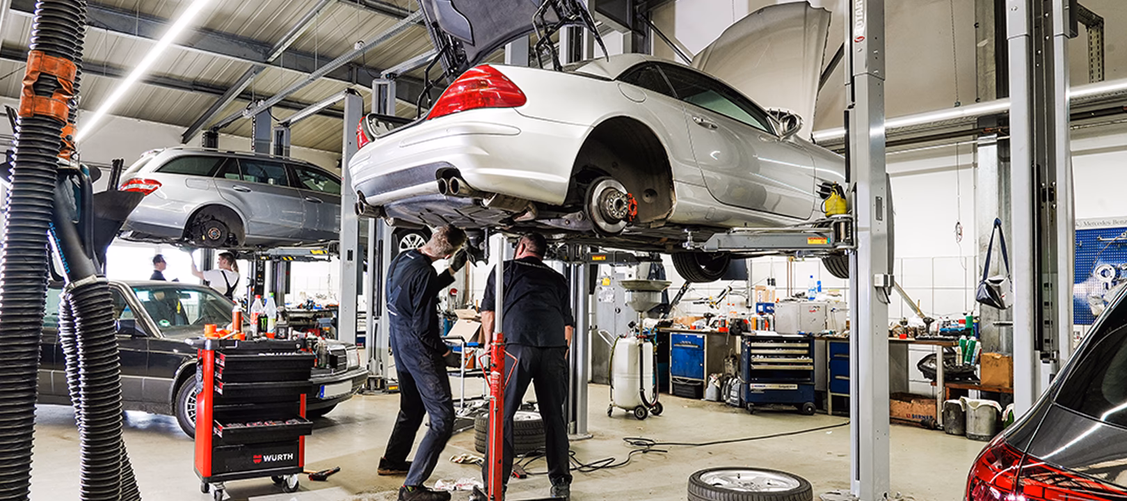 Wie viel verdient man als Kfz-Mechatroniker?