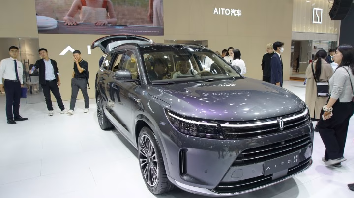 Who are the major car manufacturers in China?